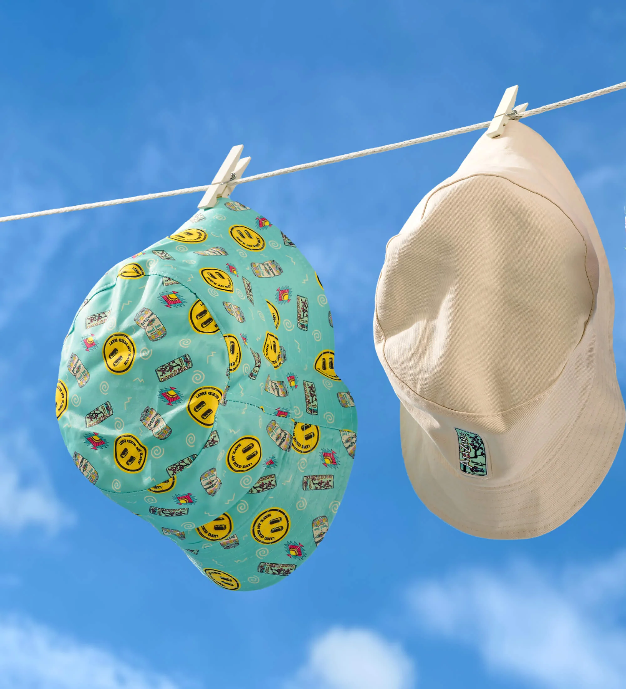 969-beige-teal-green-tea-can-smiley-reversible-bucket-hat-4.webp Beige & Teal Green Tea Can Smiley Reversible Bucket Hat
